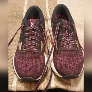 Mizuno Wave Inspire 17